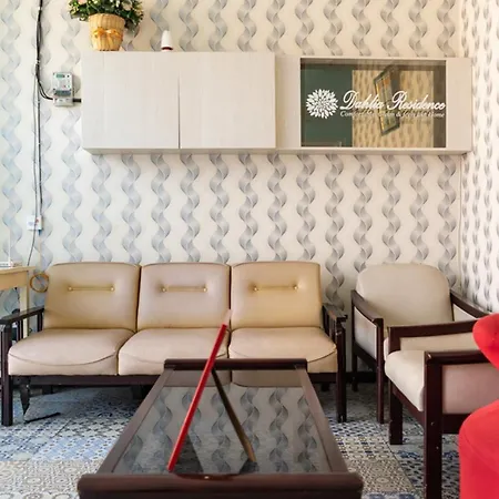 RedDoorz Near Gajah Mada Street Semarang-2